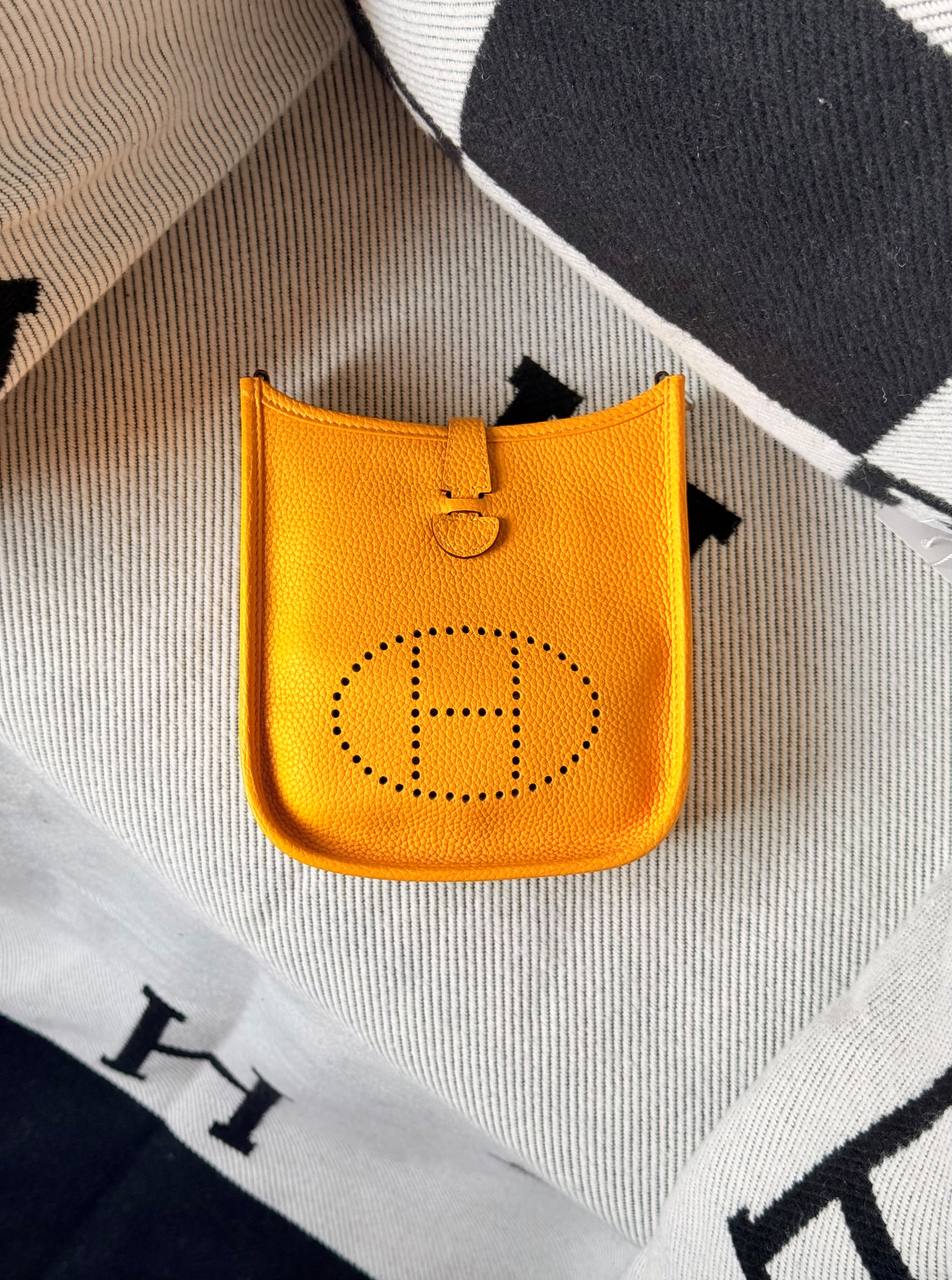 Louis Vuitton Hand Bag - 