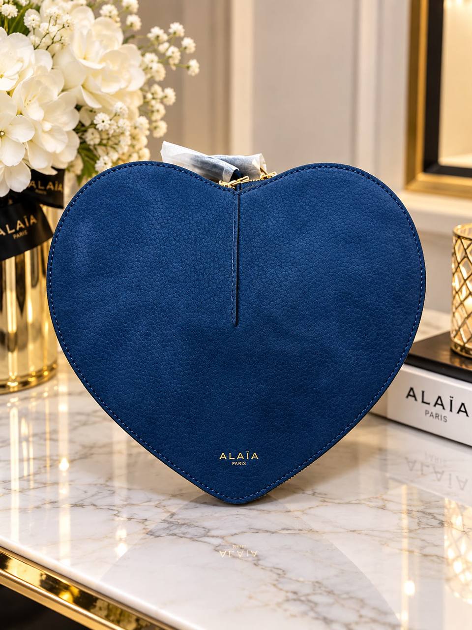 Alaia Sling Bag - 