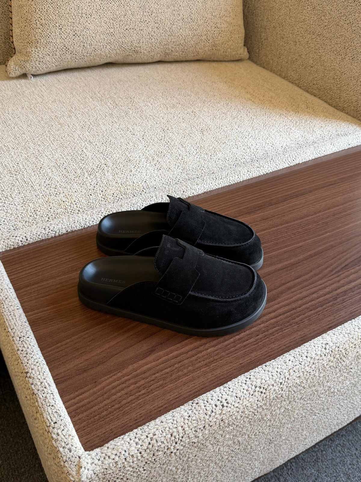 Hermes Mule - Black