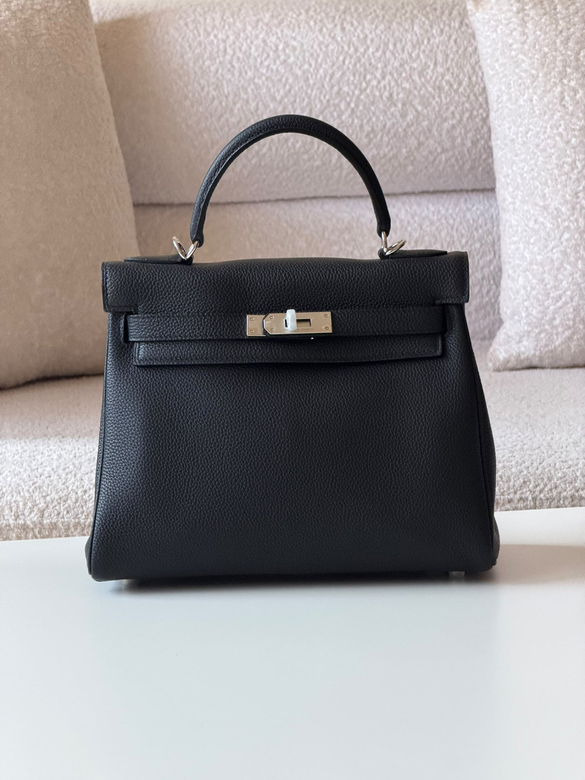 Hermès Kelly Handbag Silver Hardware - Black