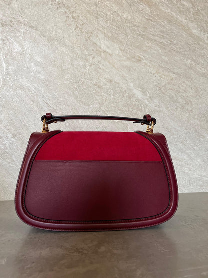Gucci Shoulder Bag - Red