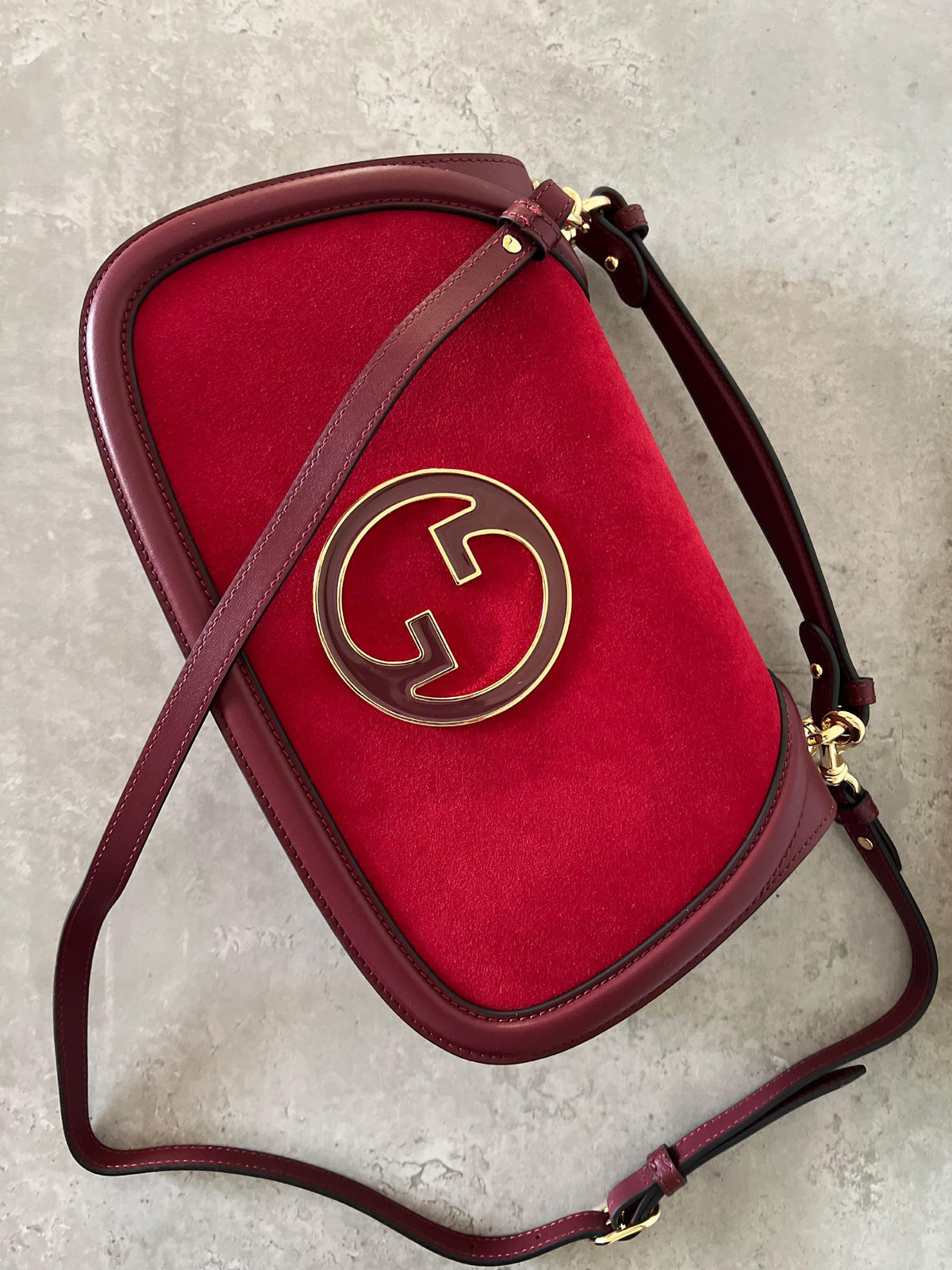 Gucci Shoulder Bag - Red