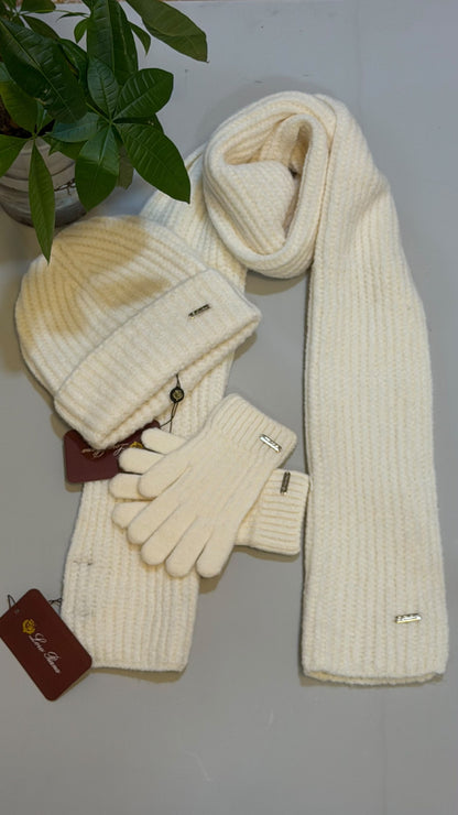 Loro Piana Scarf & Beanie - White