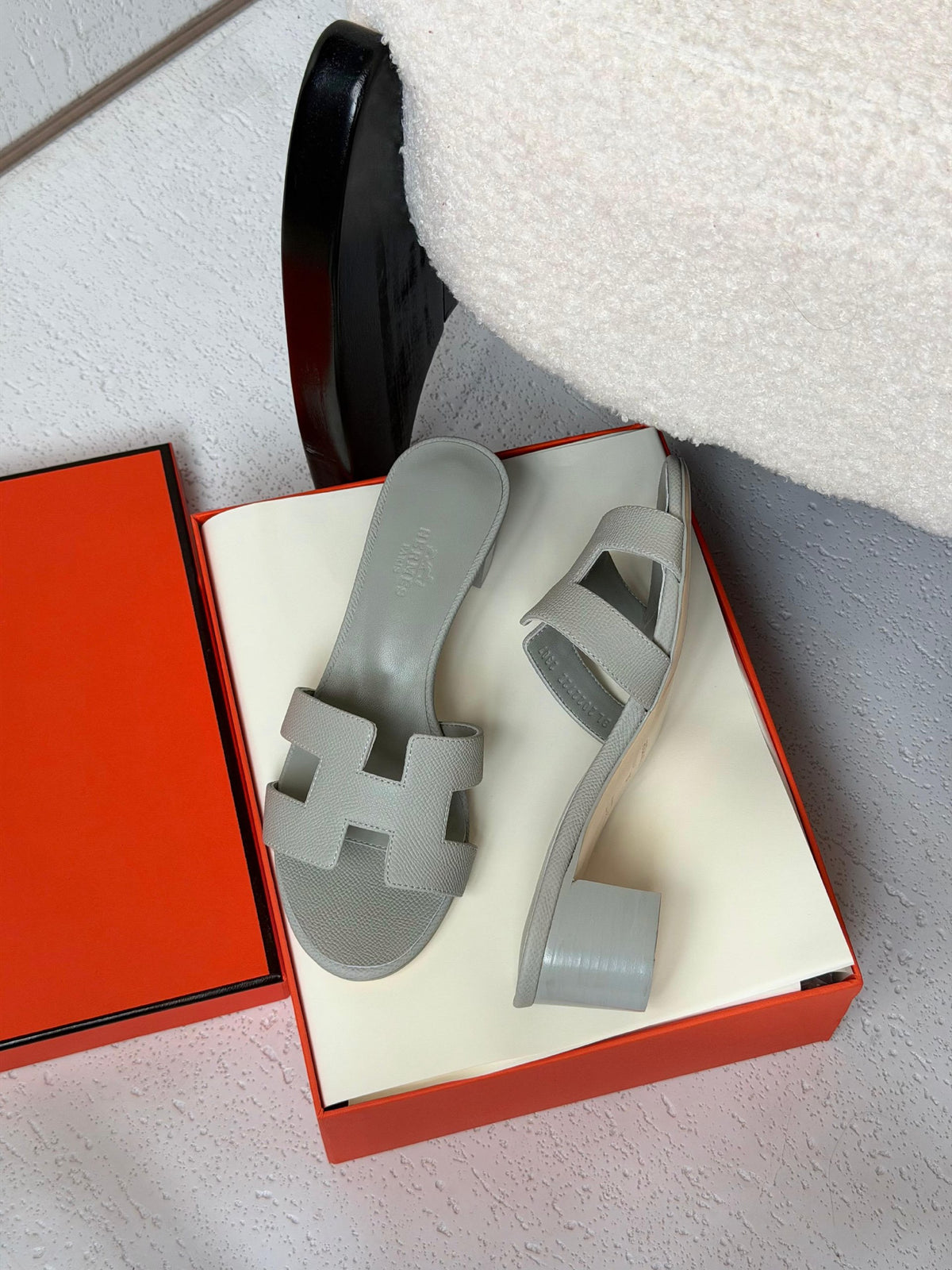 Hermès Heels - Grey