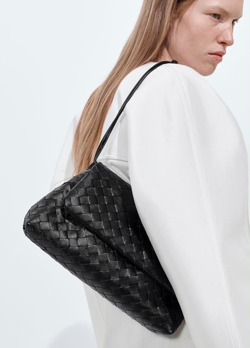 Bottega Veneta Wide Flap Shoulder Bag - Black