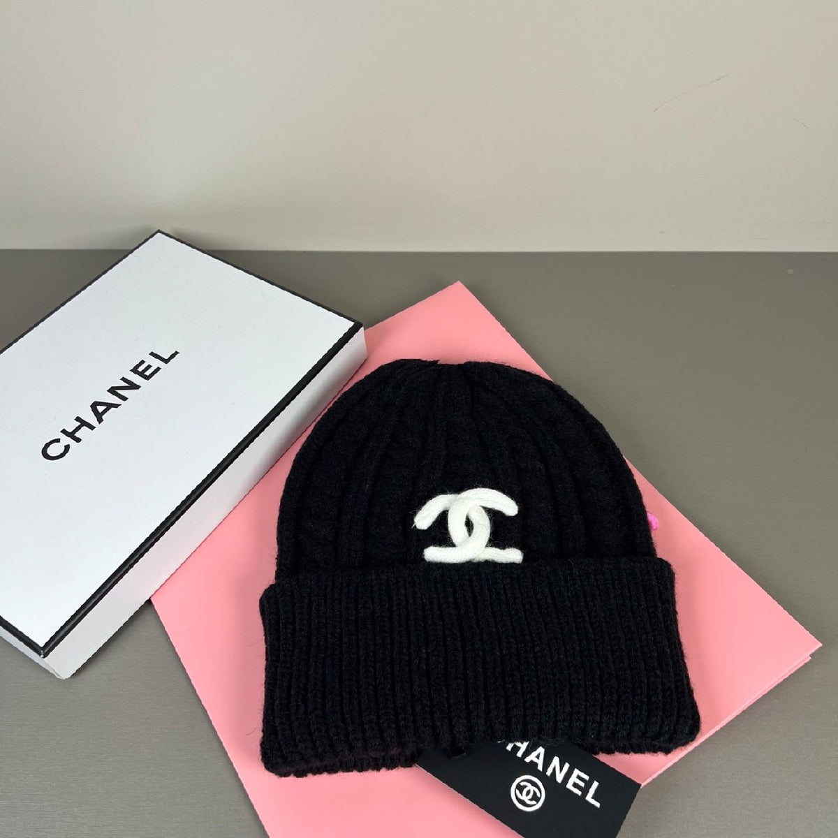 Chanel Ribbed Beanie - Black