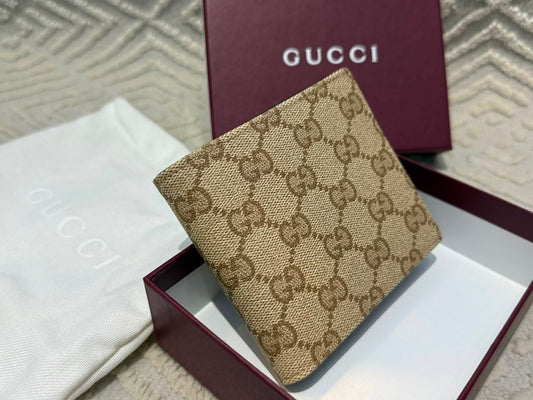 Gucci Wallet Bifold - Beige Monogram