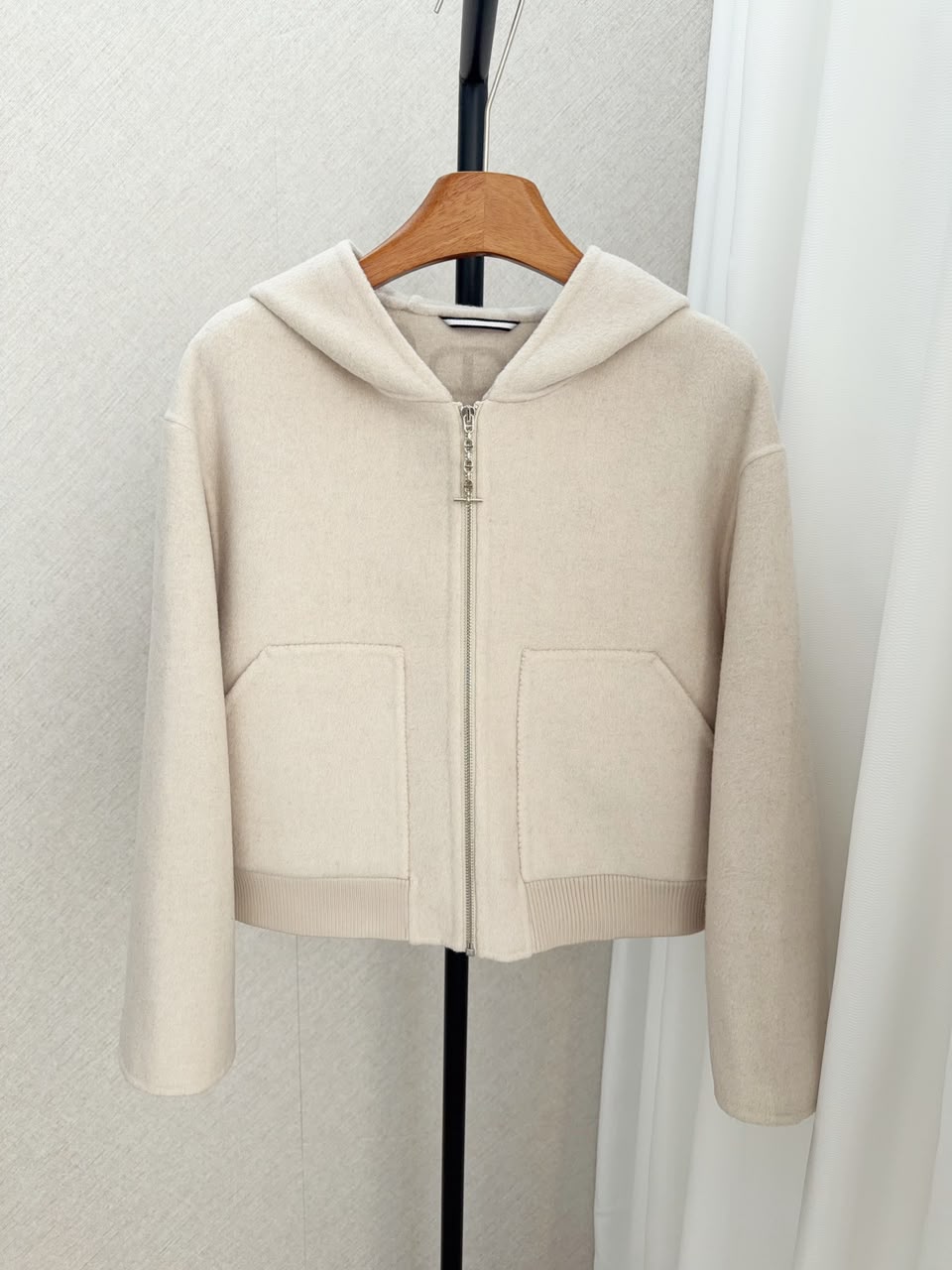 Hermès Hooded Jacket - White