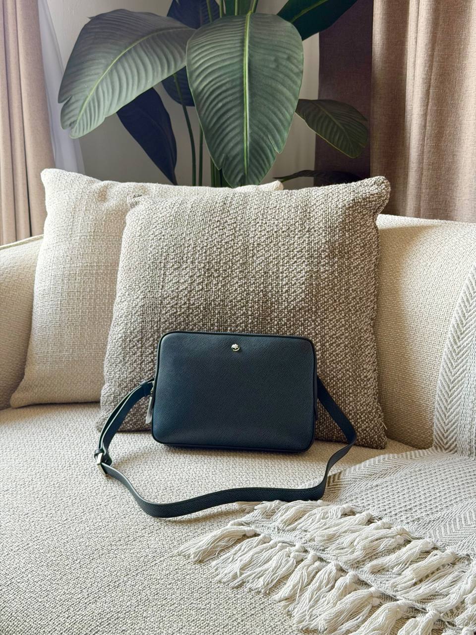 Bottega Veneta Sling Bag - 