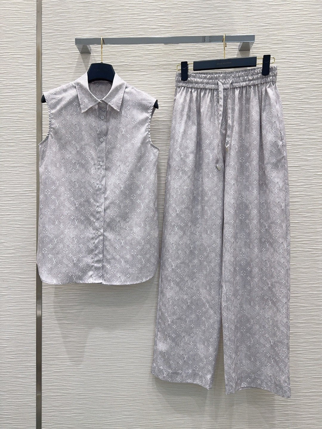 Louis Vuitton Button-Front Set - Grey Monogram