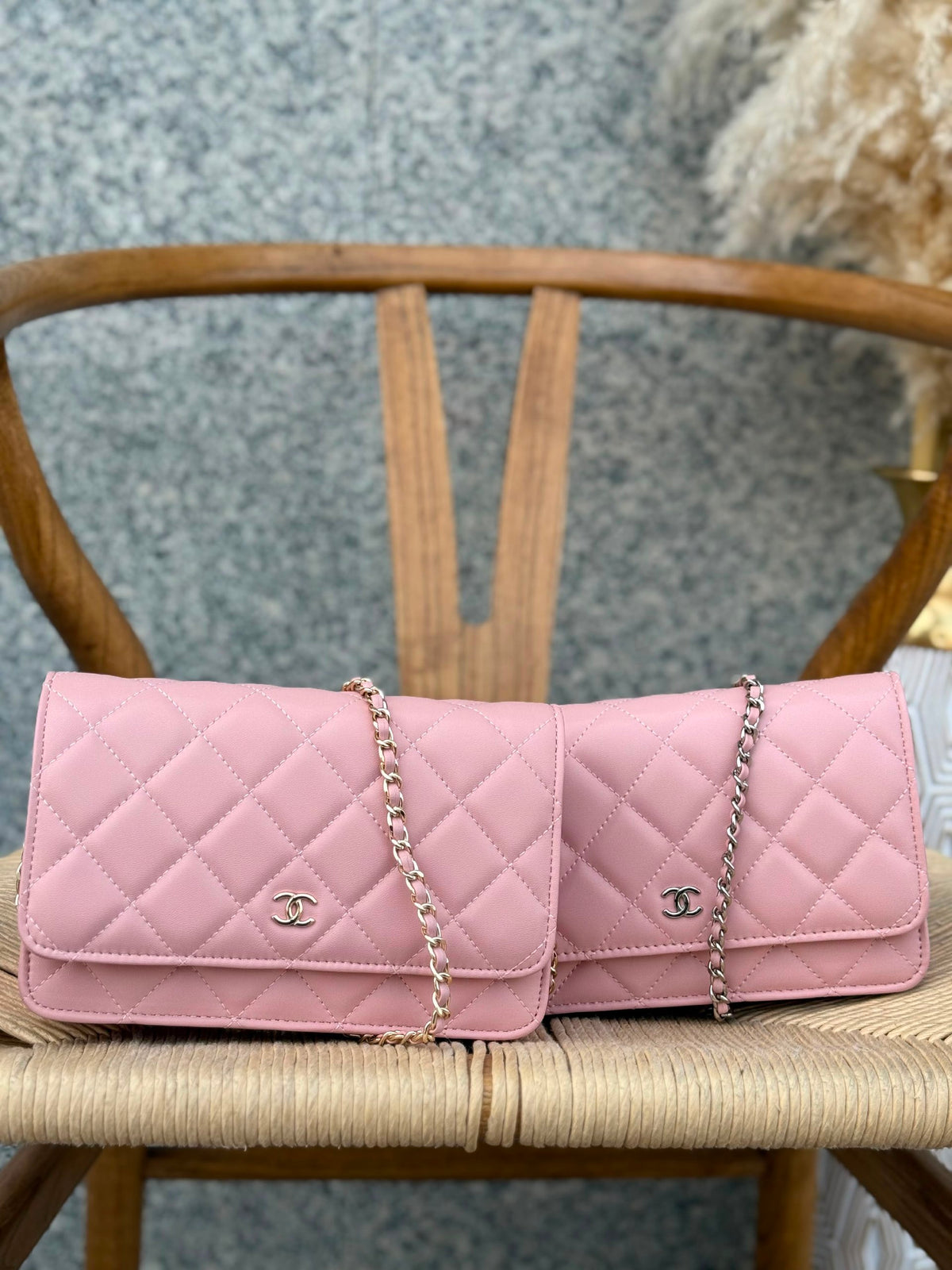 Chanel Quilted Chain Shoulder Bag - Pink