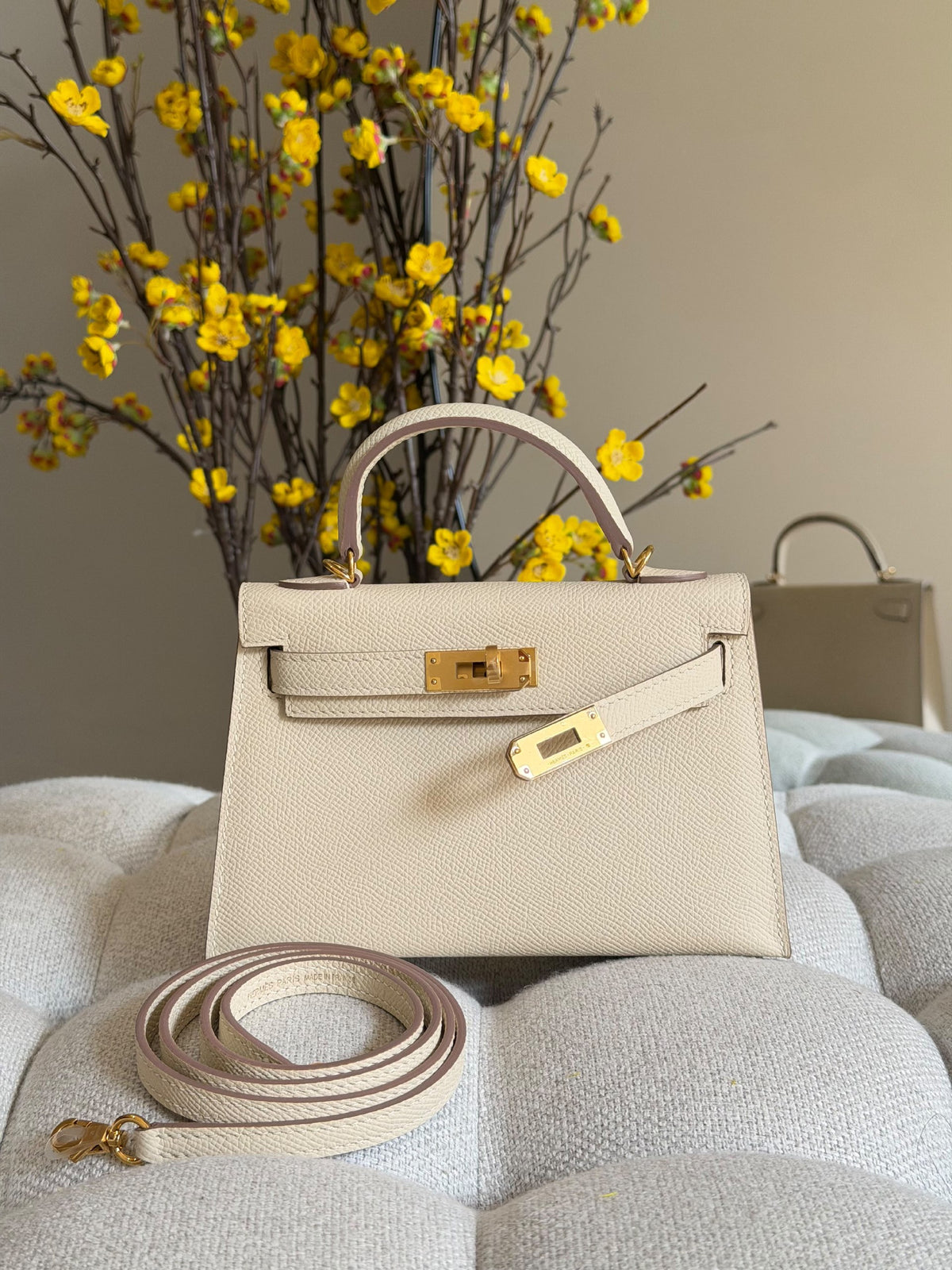 Hermès Top-Handle Handbag - White