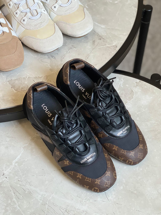Louis Vuitton Panelled Sneakers - Black & Brown Monogram