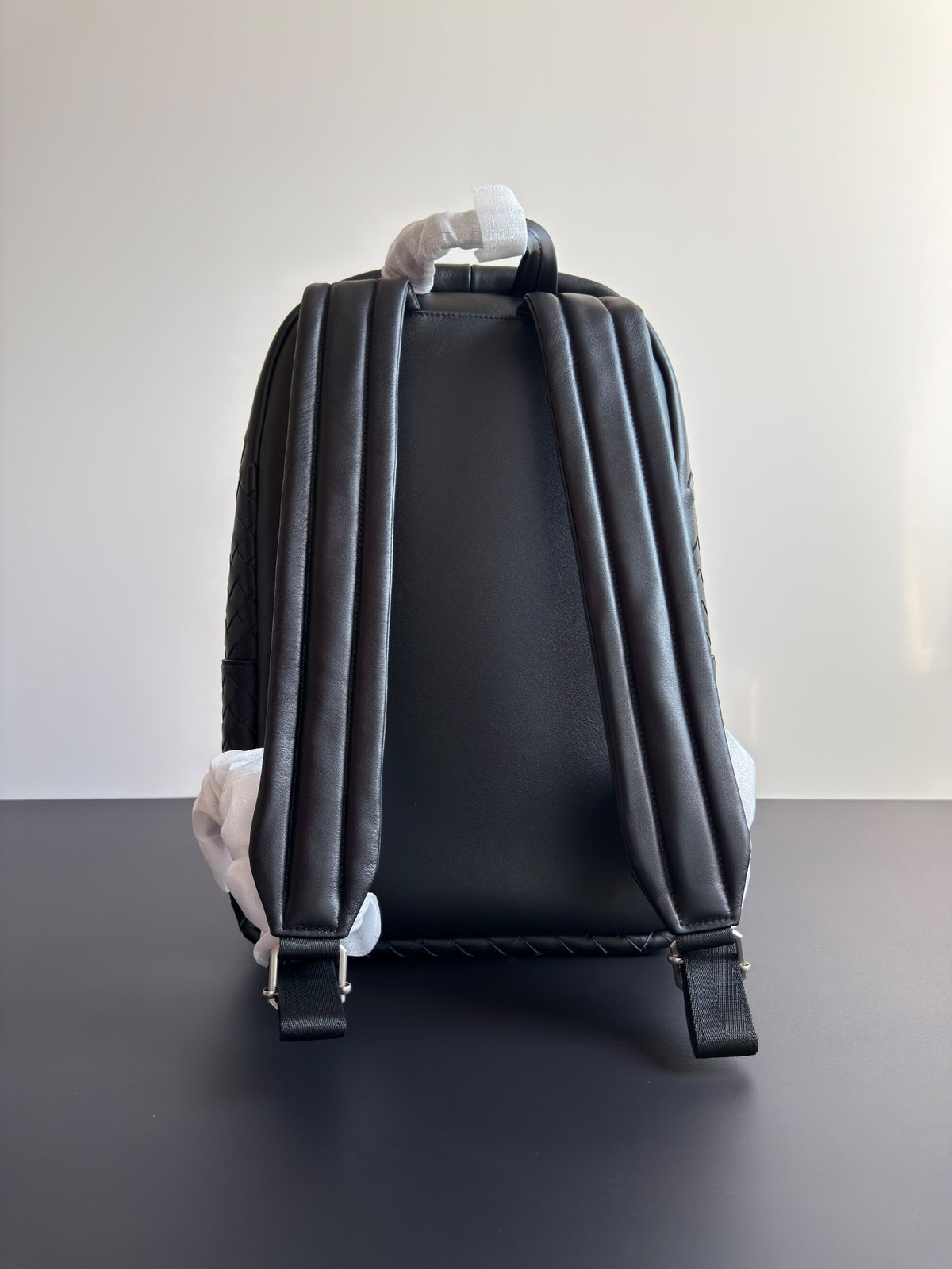 Bottega Veneta Backpack Panelled Front - Black