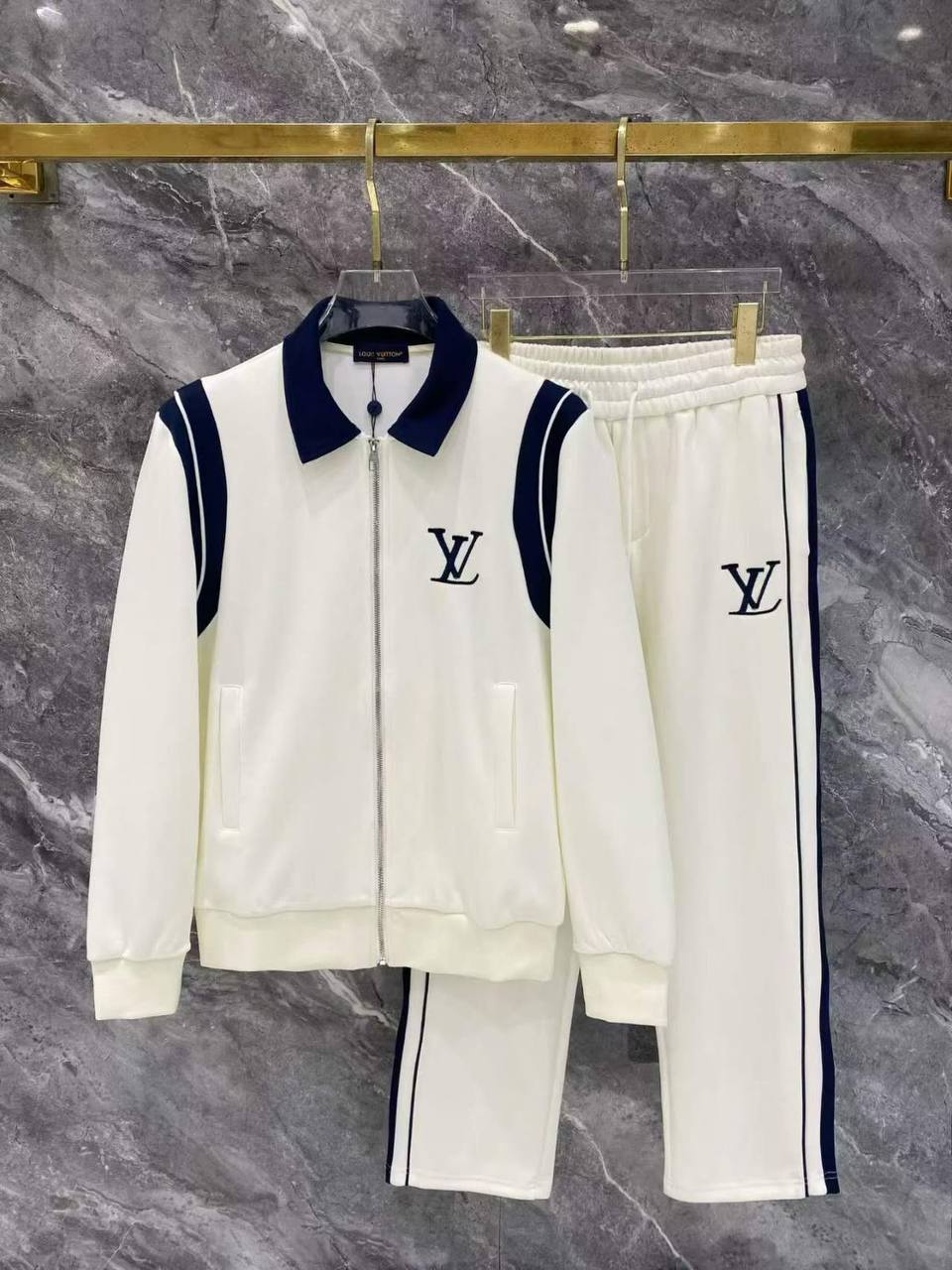 Louis Vuitton Tracksuit - 