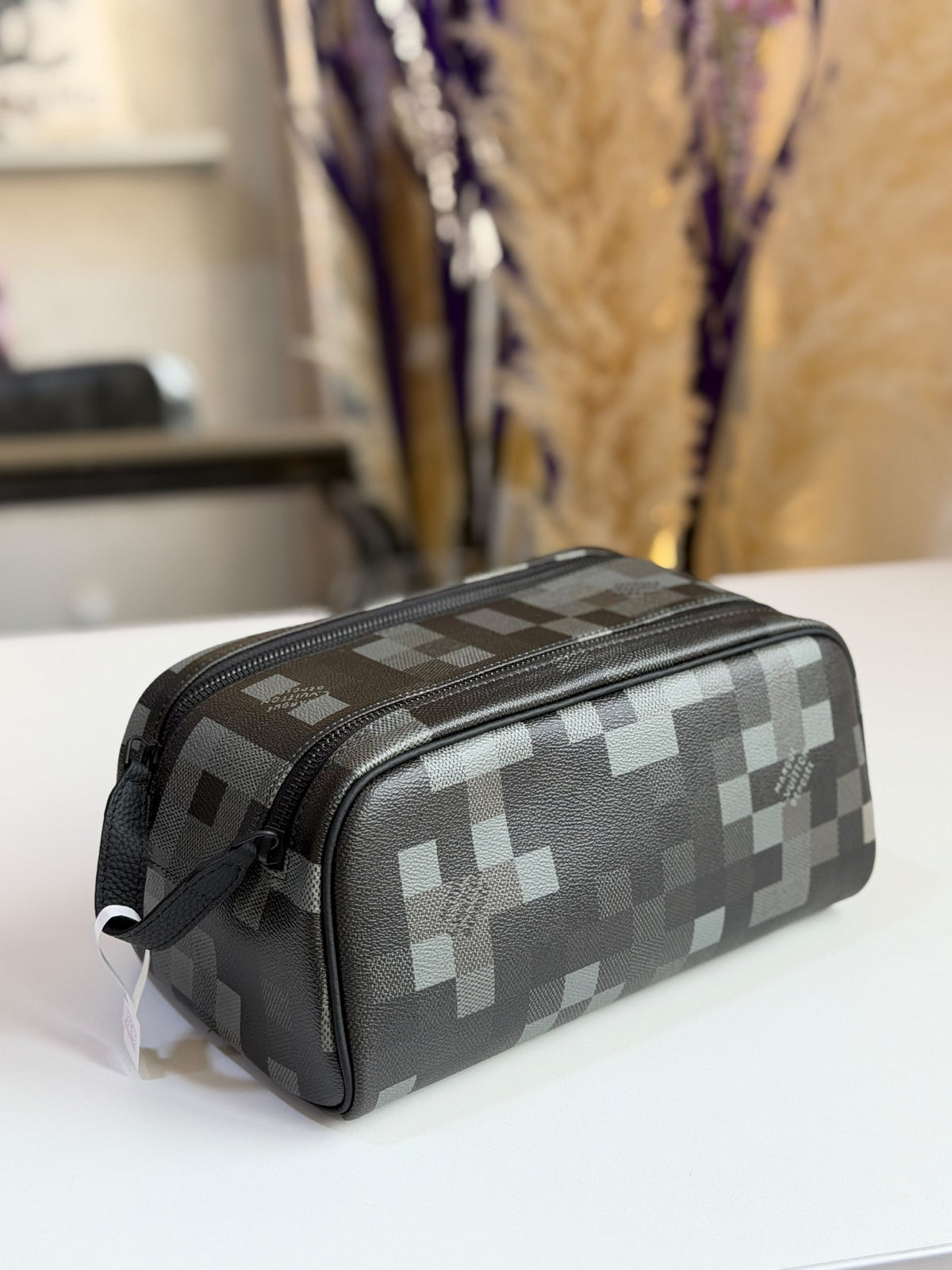 Louis Vuitton Makeup Bag Large Check - Grey