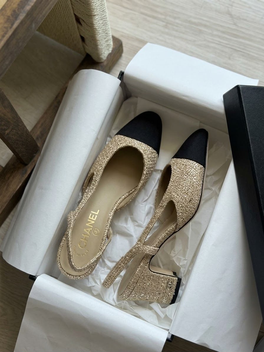 Chanel Heels - Beige & Black