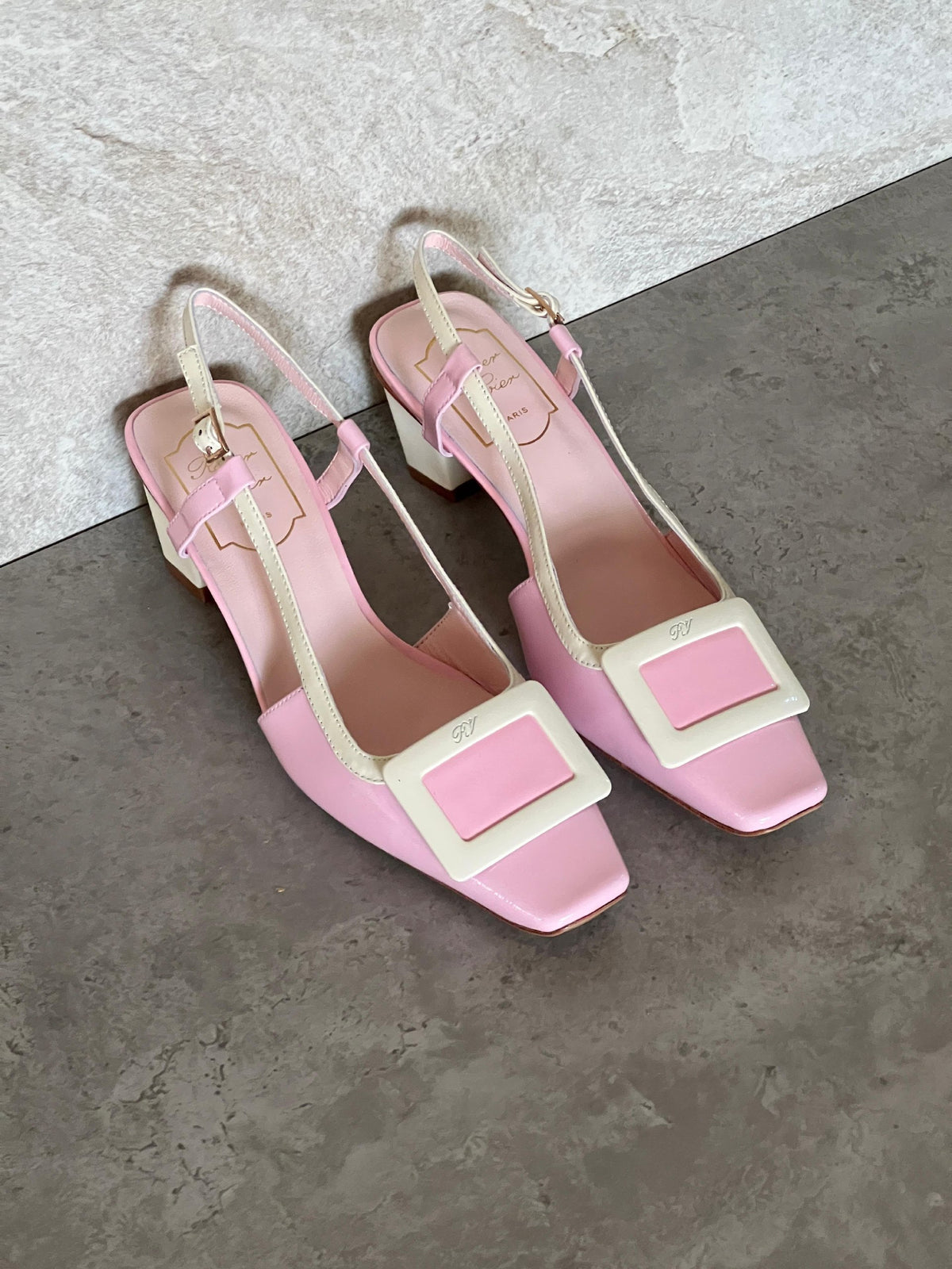 Roger Vivier Heels - Pink & White