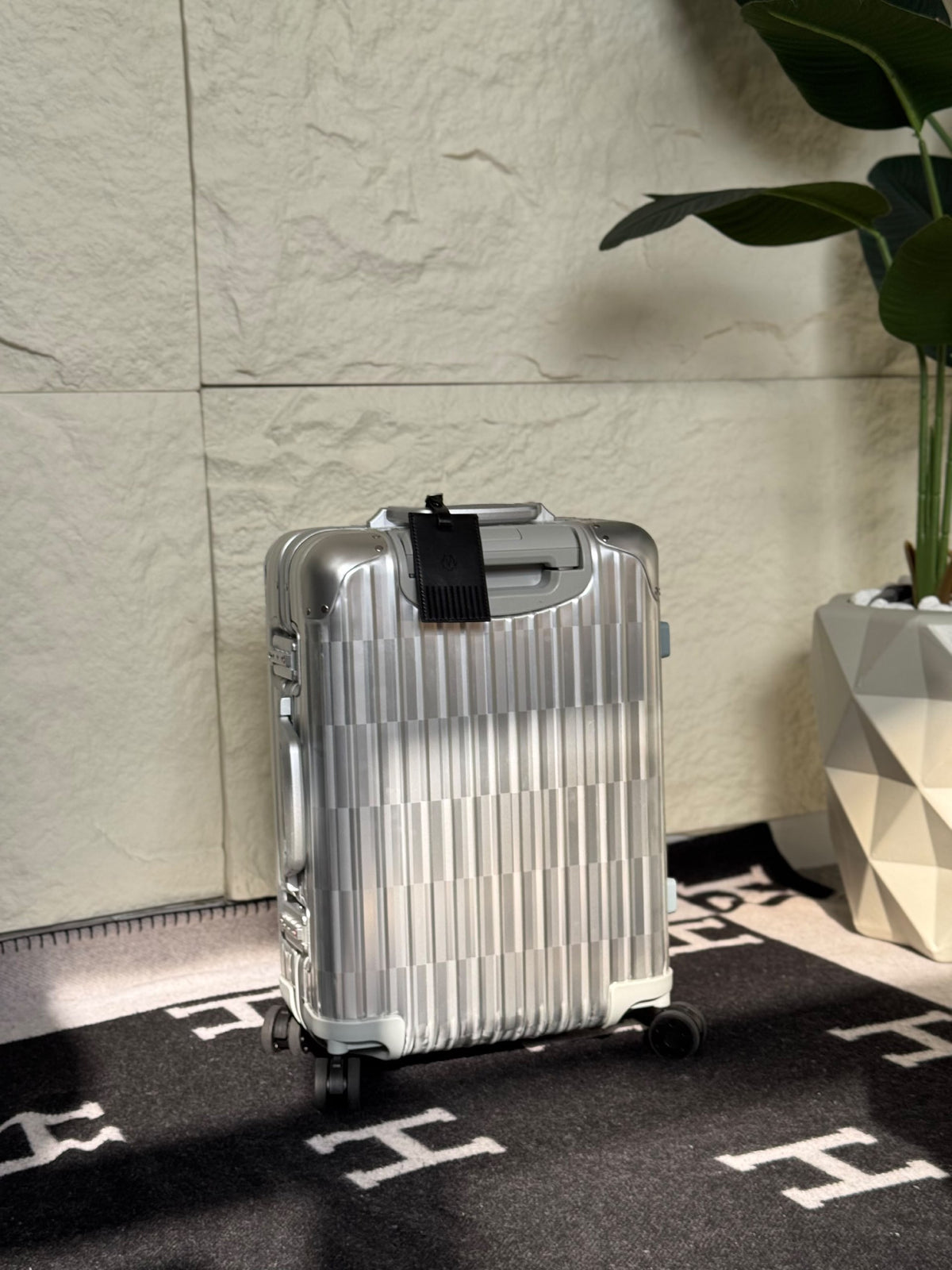 Rimowa Suitcase - Silver