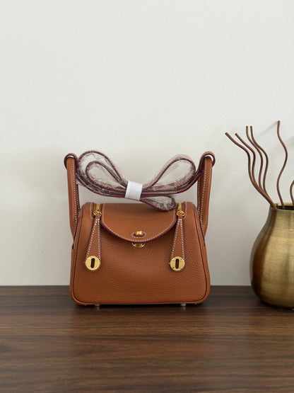 Hermès Lindy Shoulder Bag - Brown