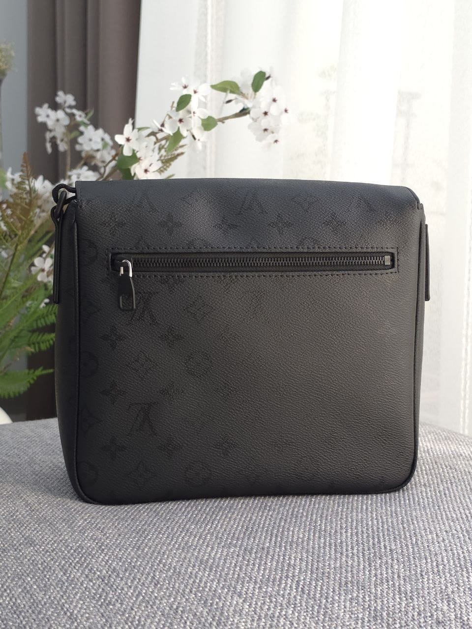 Louis Vuitton Flap Crossbody Bag - Black Monogram