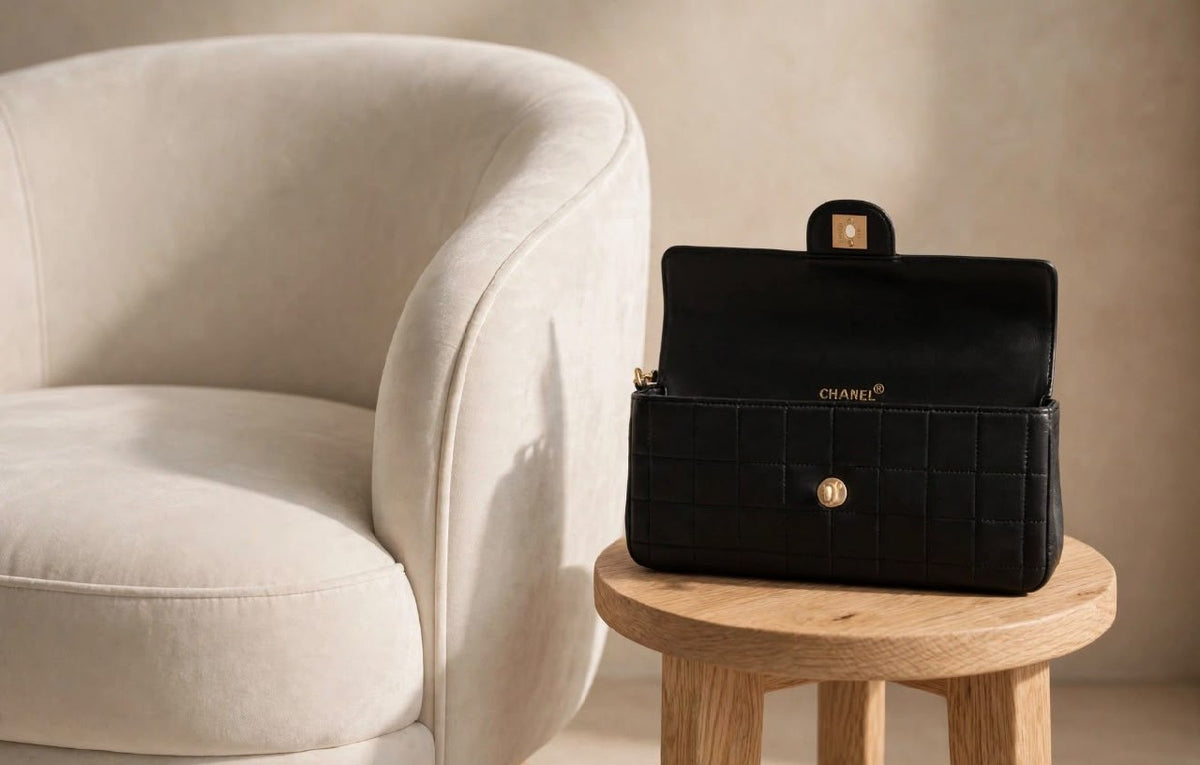 Chanel Quilted Chain Shoulder Bag - Black