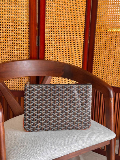 Goyard Clutch - Brown