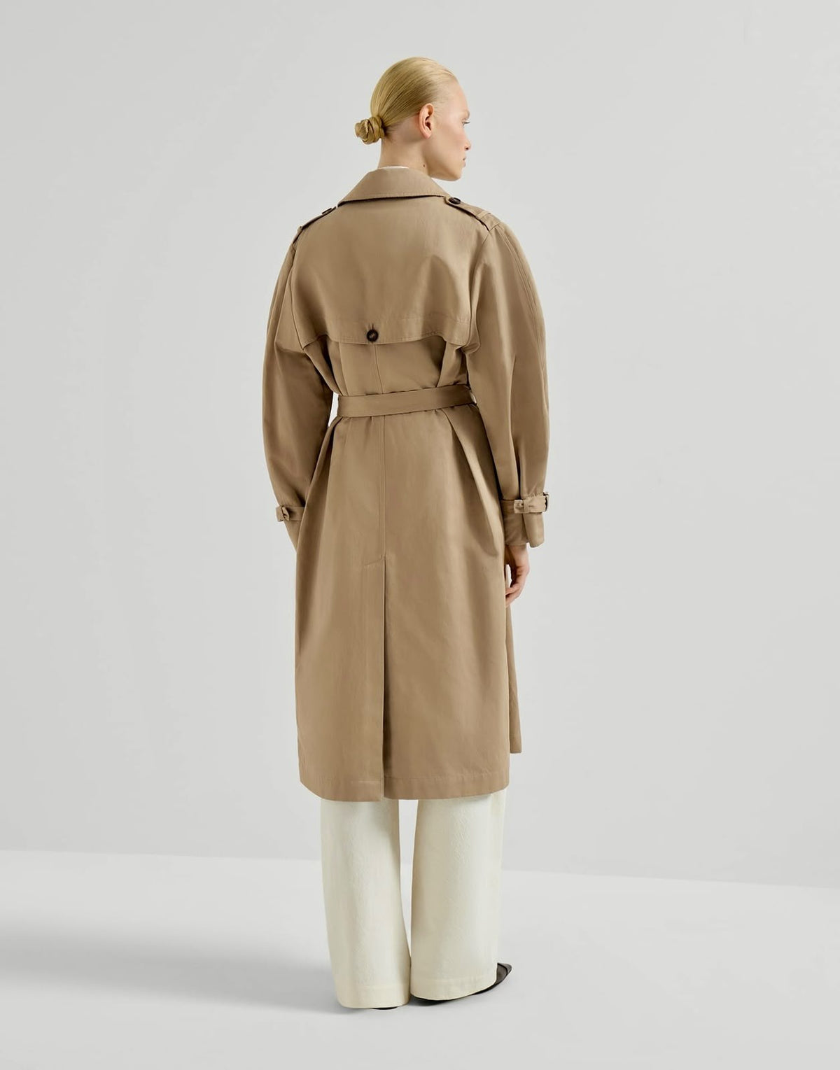 Burberry Double-Breasted Trench Coat - Beige