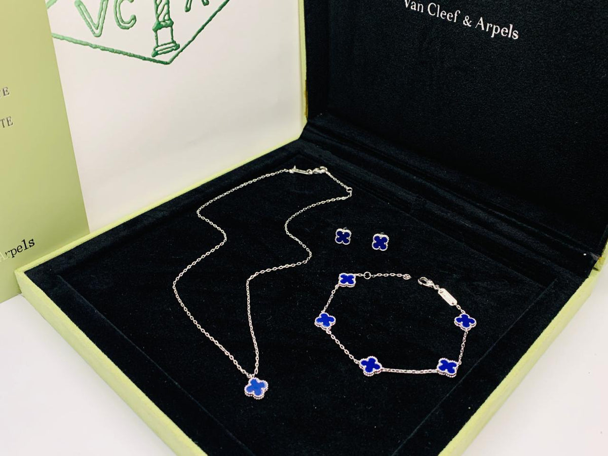 Van Cleef & Arpels Clover Jewelry Set - Blue