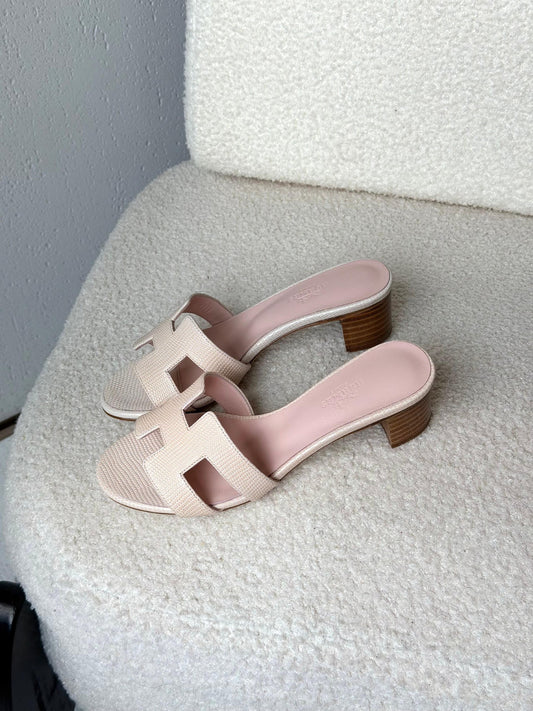 Hermès Heels - Beige