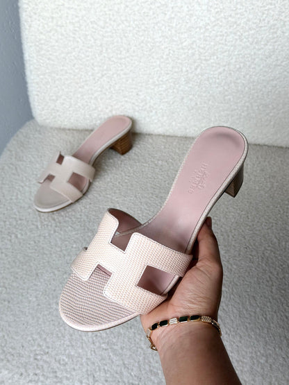 Hermès Heels - Beige