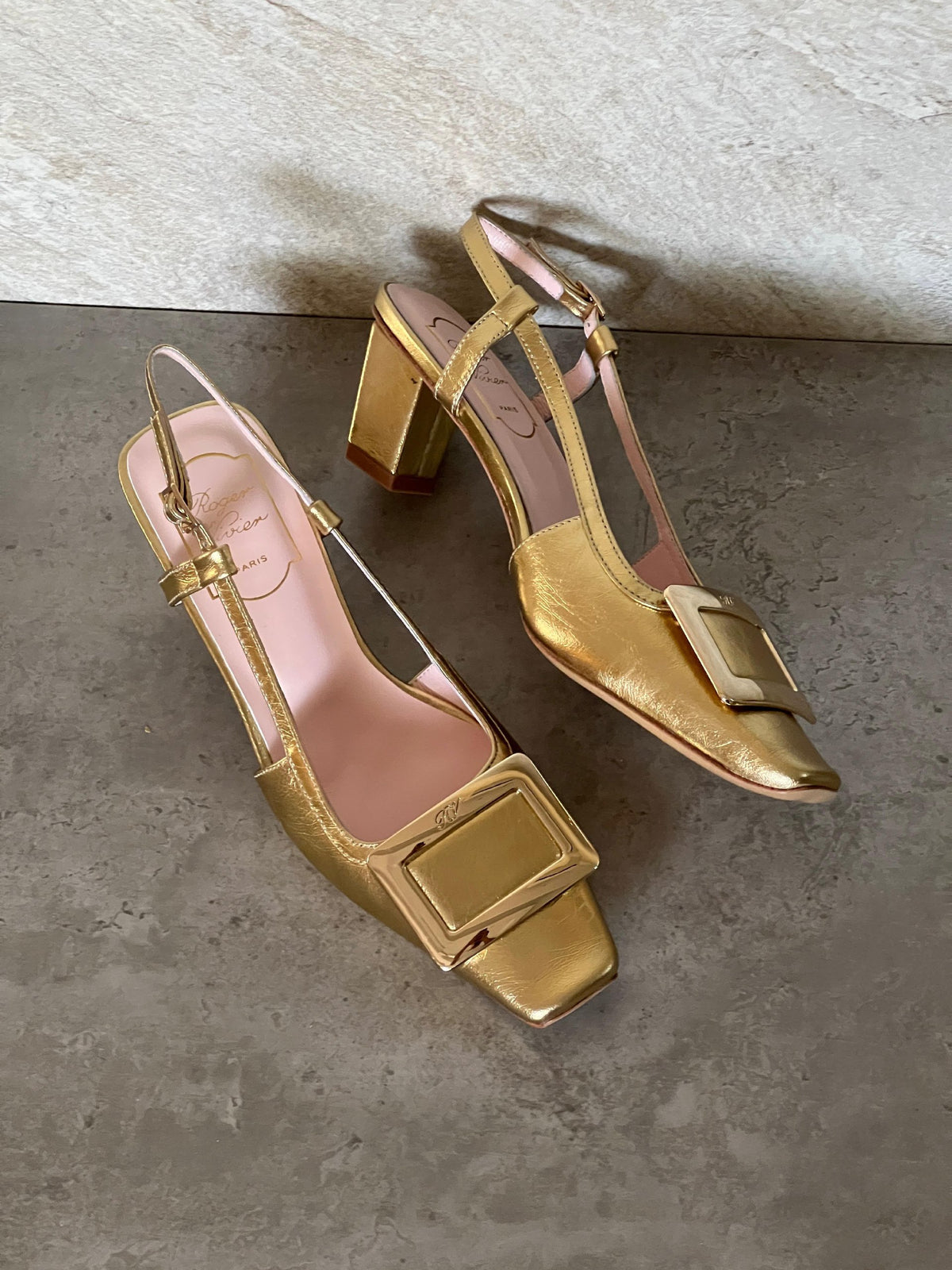 Roger Vivier Heels - Gold