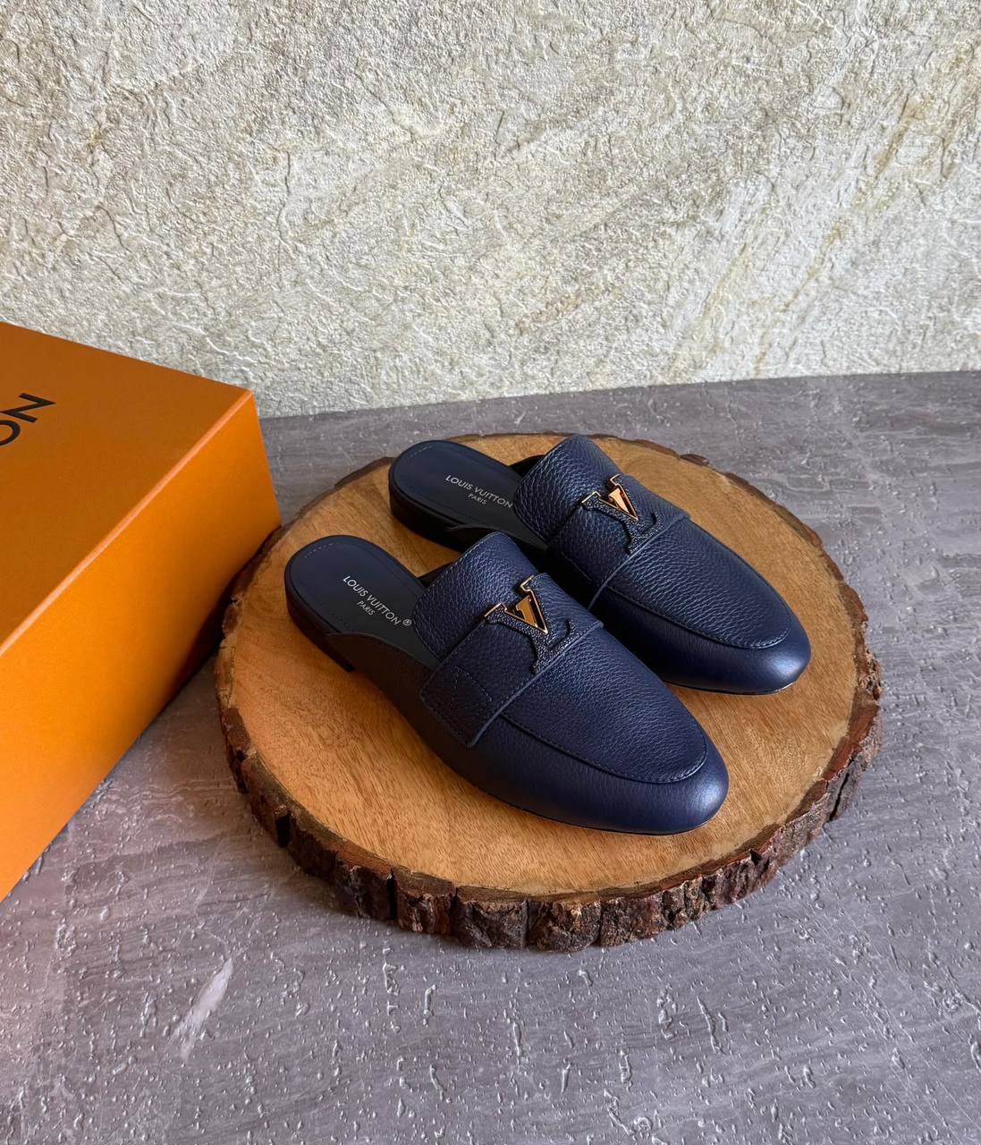 Louis Vuitton Loafers - 