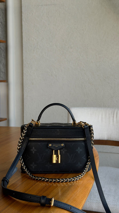 Louis Vuitton Vanity Chain Pouch - Black Monogram