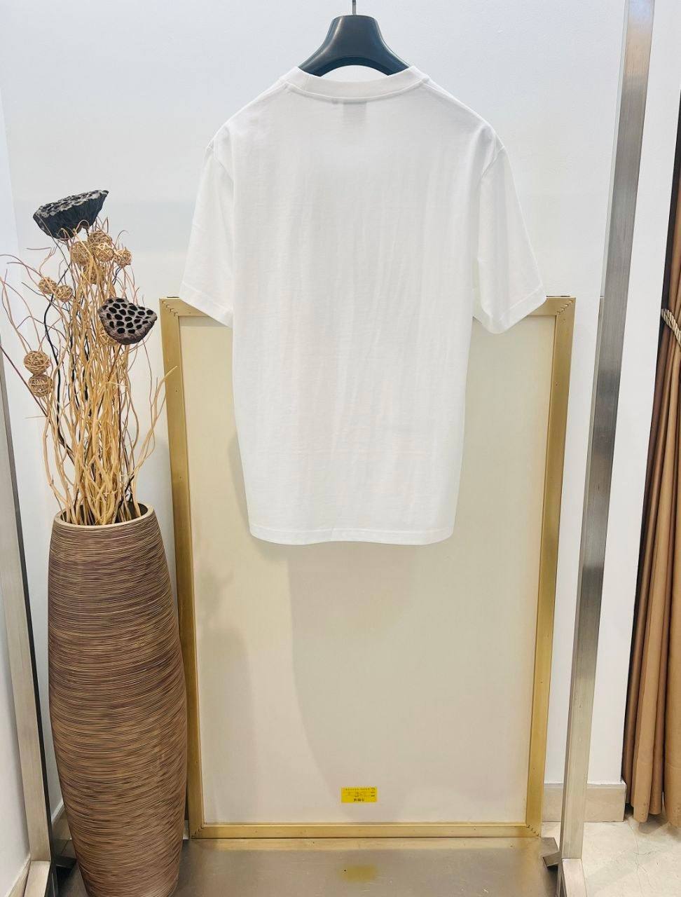 Dior T-shirt - 