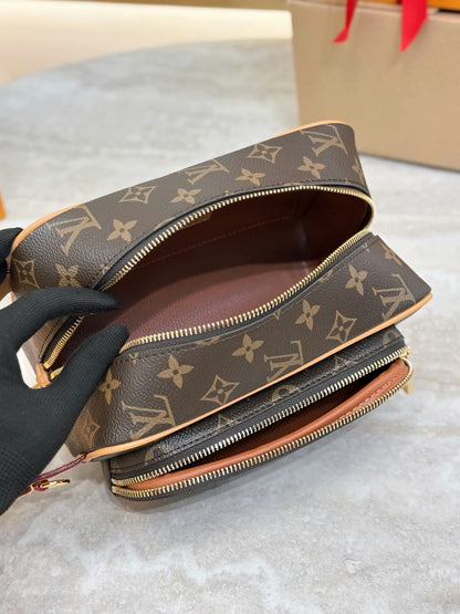 Louis Vuitton Toiletry Bag - Brown Monogram
