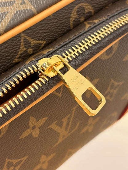 Louis Vuitton Toiletry Bag - Brown Monogram