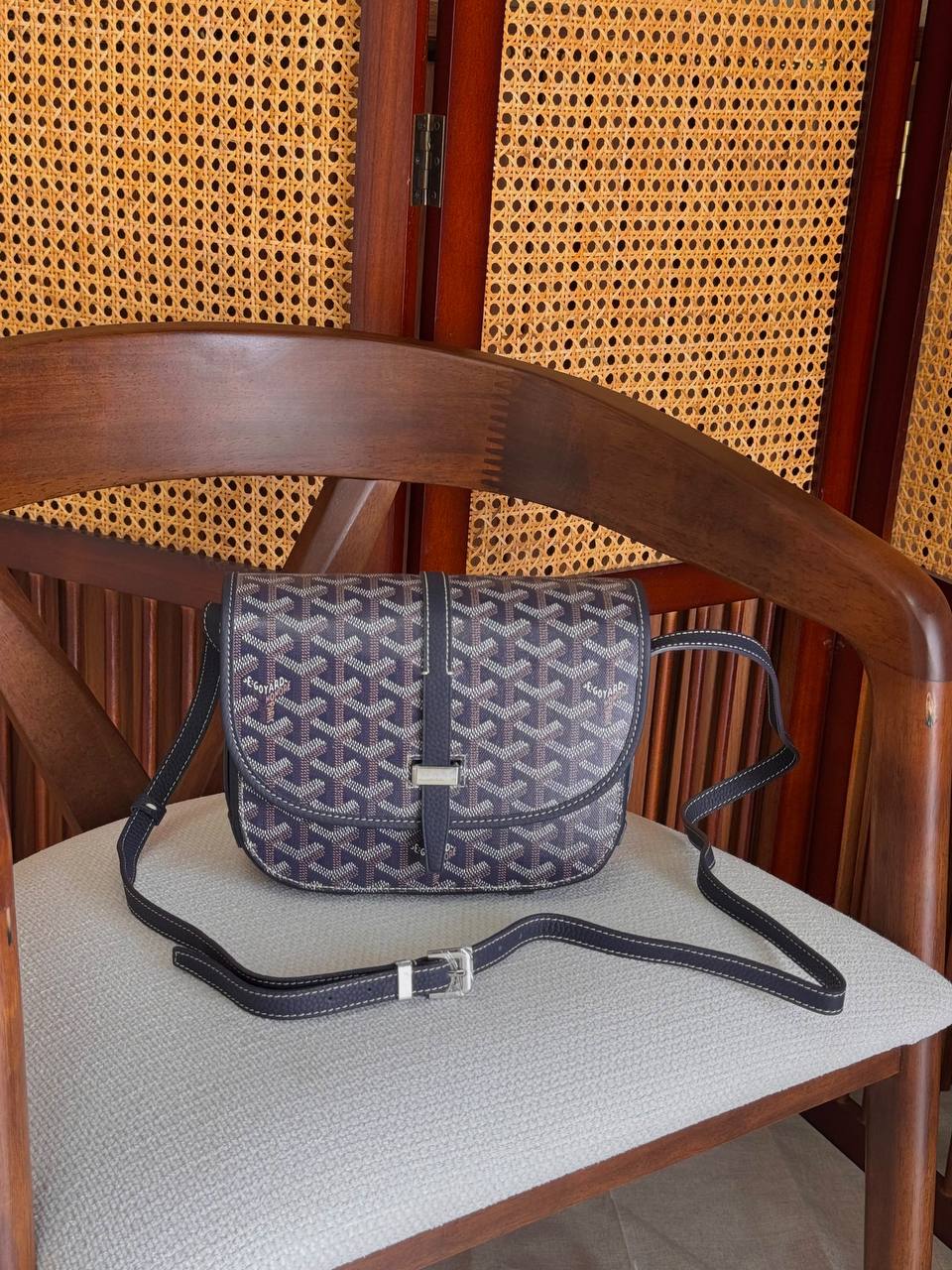 Bottega Veneta Sling Bag - 