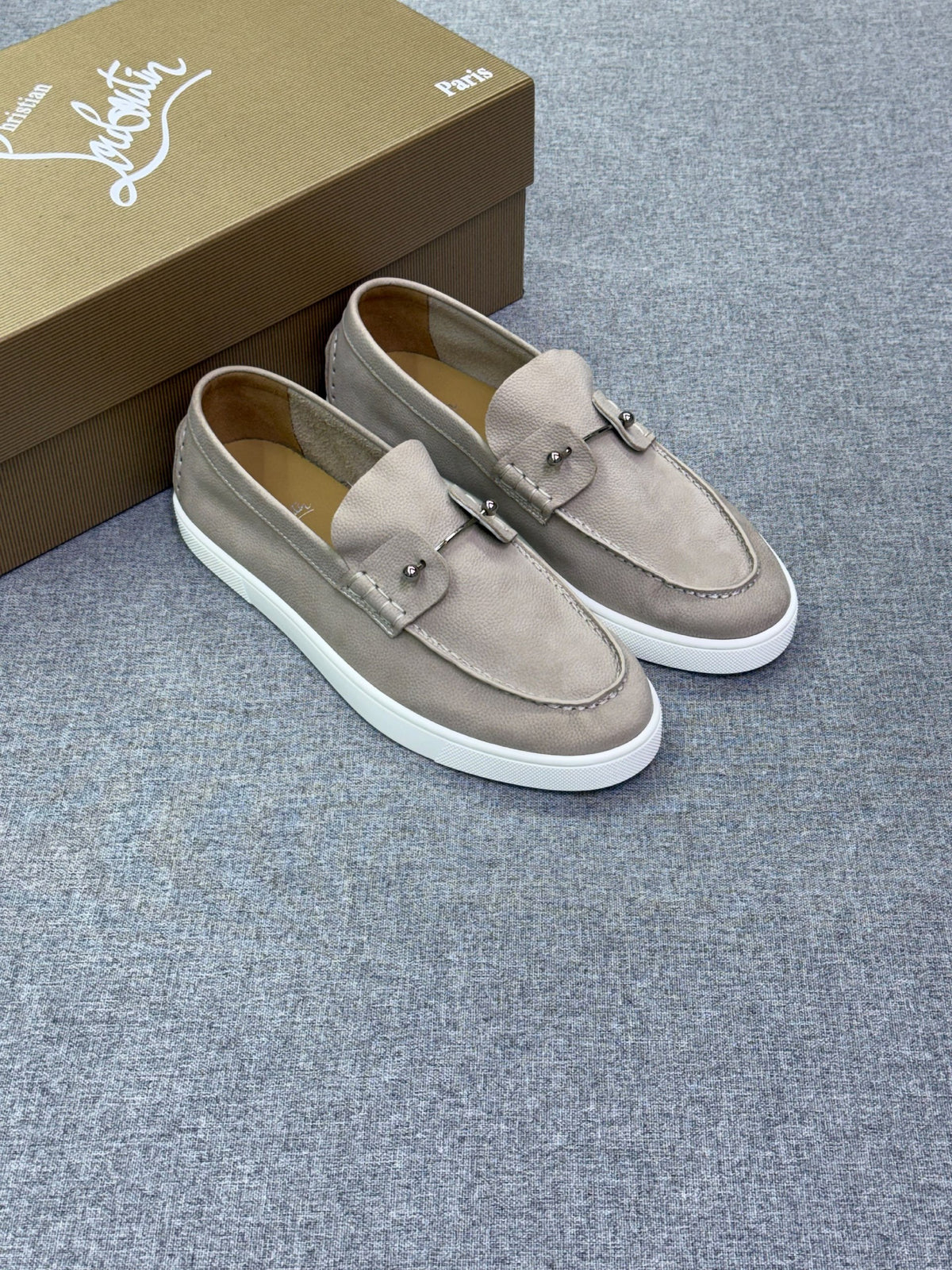 Christian Louboutin Pebbled Leather Loafers - Beige