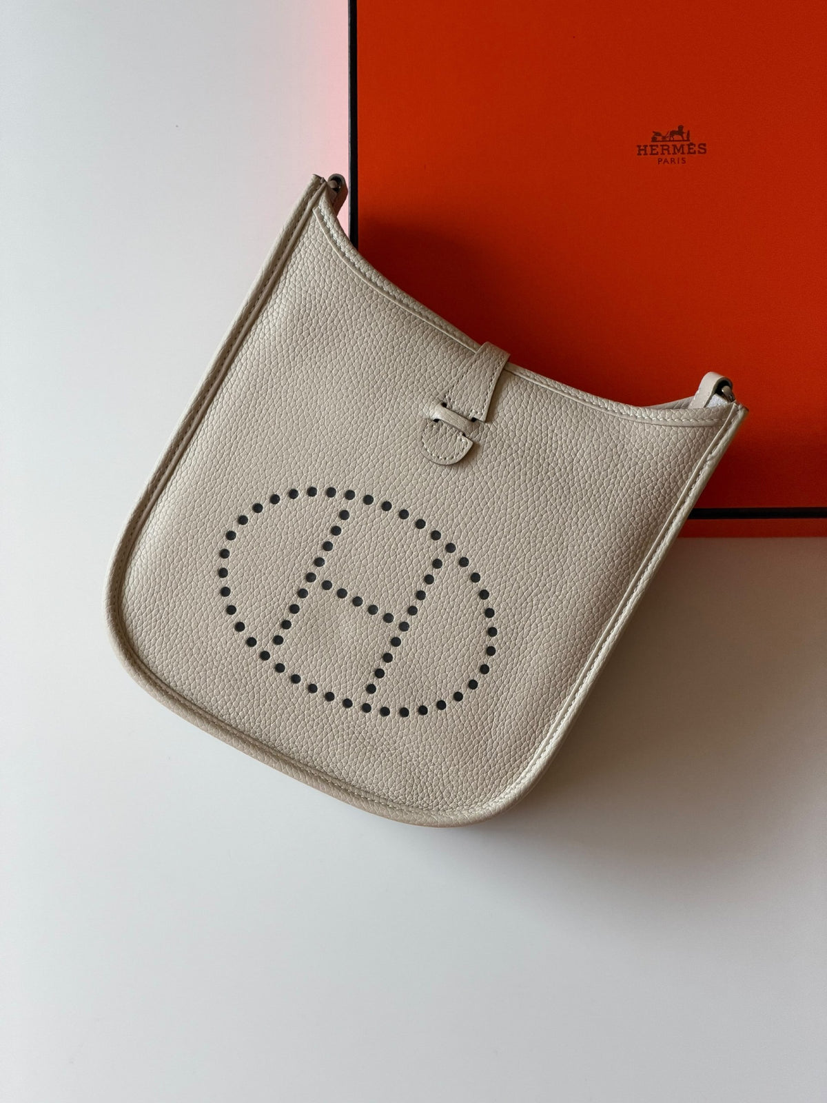 Hermes Evelyne Shoulder Bag - Black, Beige, White, Pink, Brown