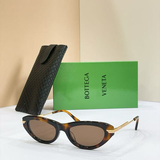 Bottega Veneta Sunglasses - 
