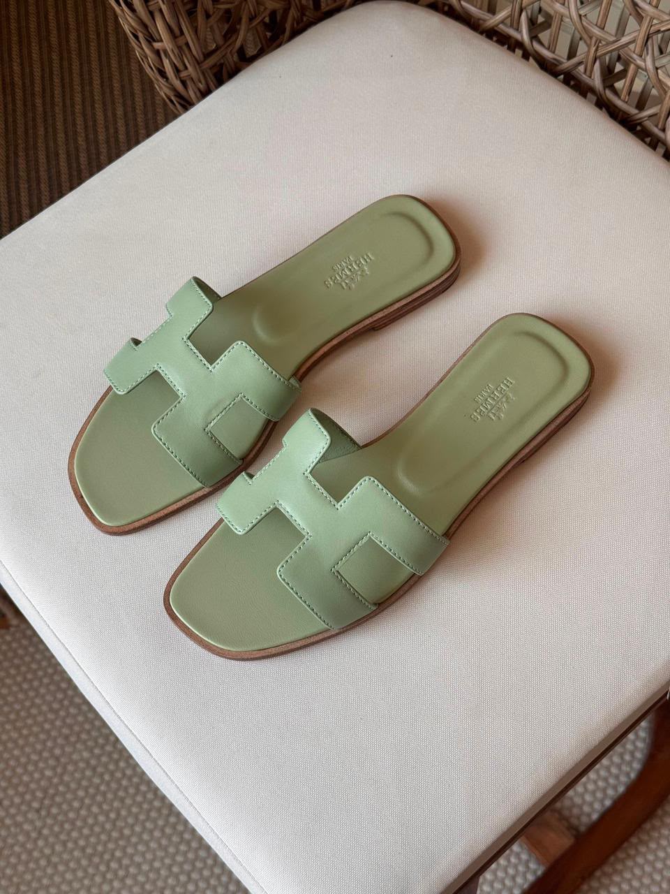Hermès Slippers - Light Green