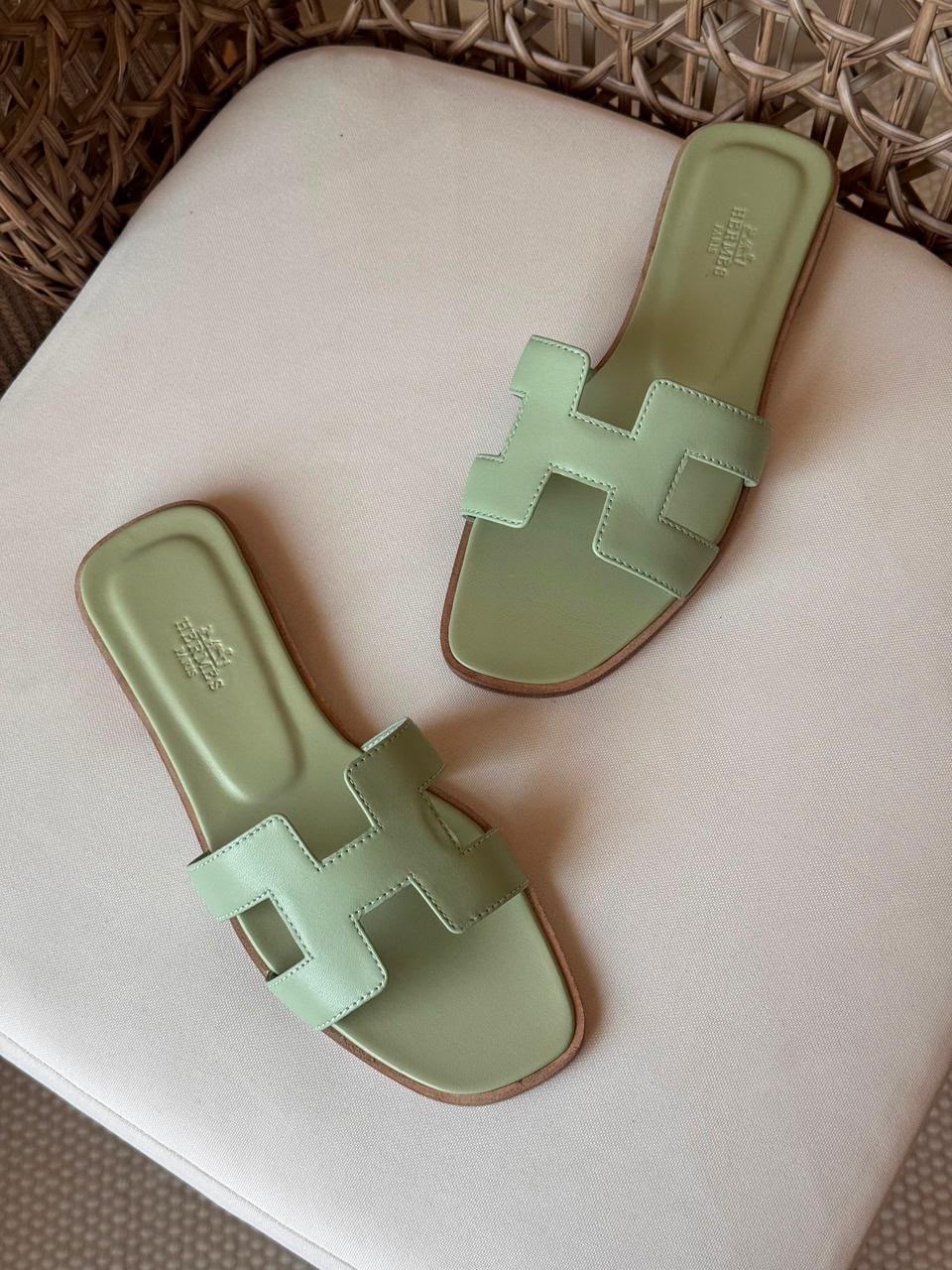 Hermès Slippers - Light Green