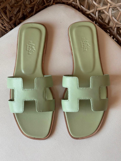 Hermès Slippers - Light Green