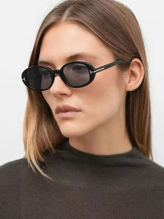 Tom Ford Oval Sunglasses - 