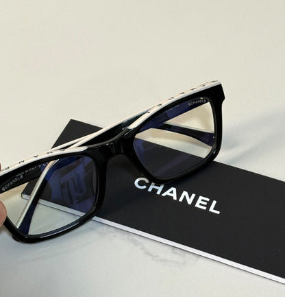 Chanel Square-Frame Sunglasses - 