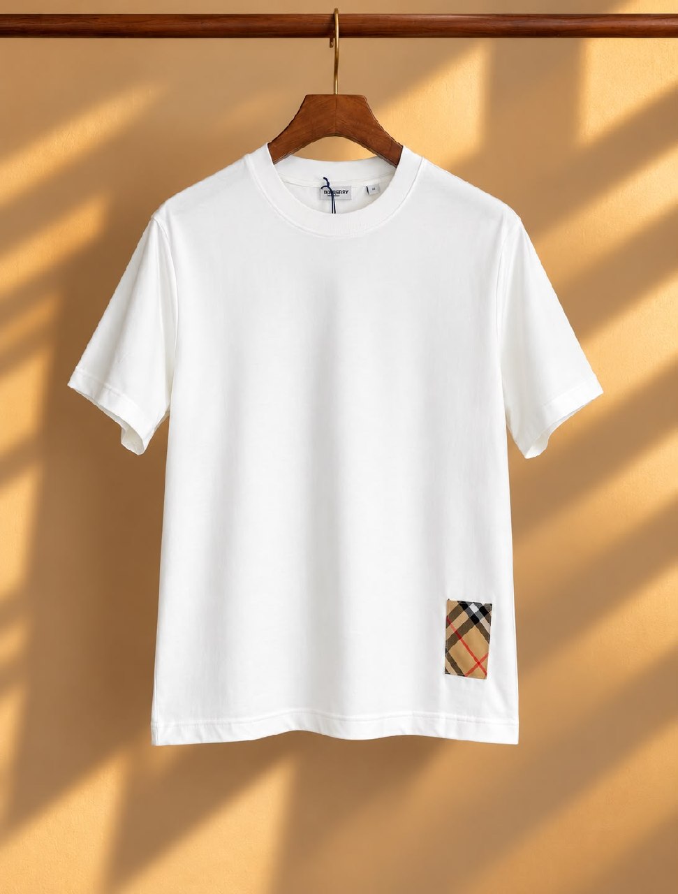 Burberry T-Shirt - White
