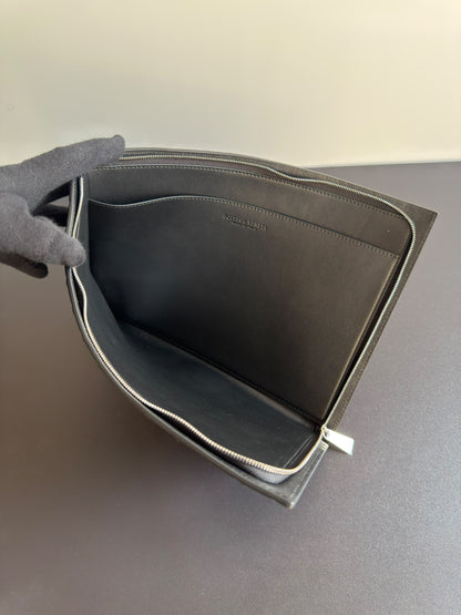 Bottega Veneta Pouch - Black