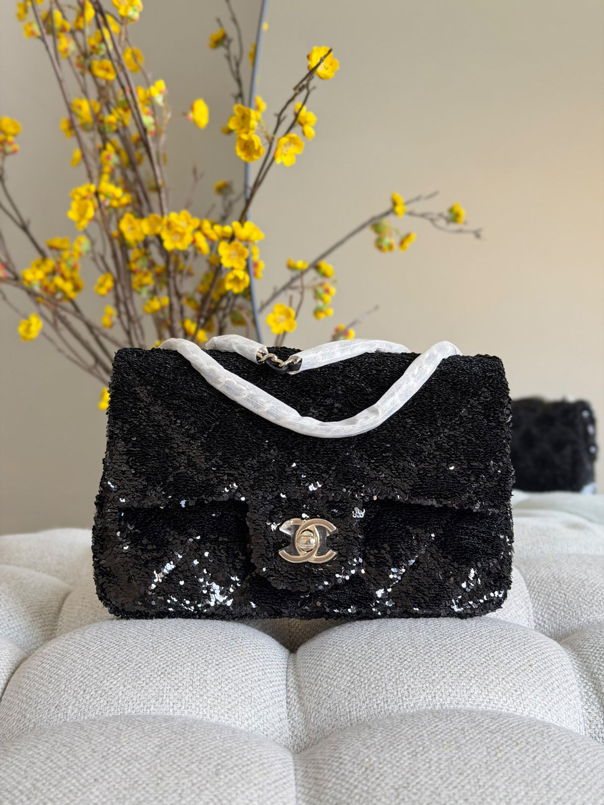 Chanel Soft Sequin Handbag - Black