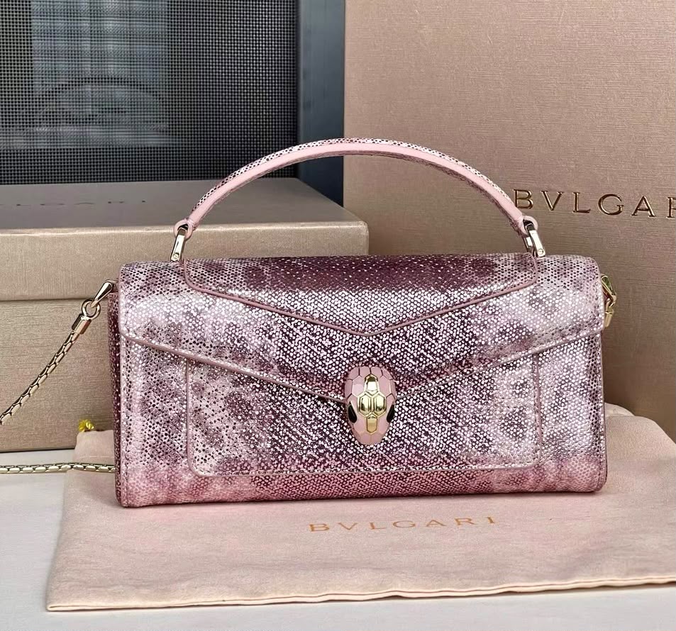Bulgari Flap Shoulder Bag - Pink